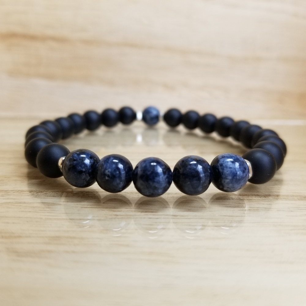 Night Sky Blue Jade Beaded Gemstone Bracel…
